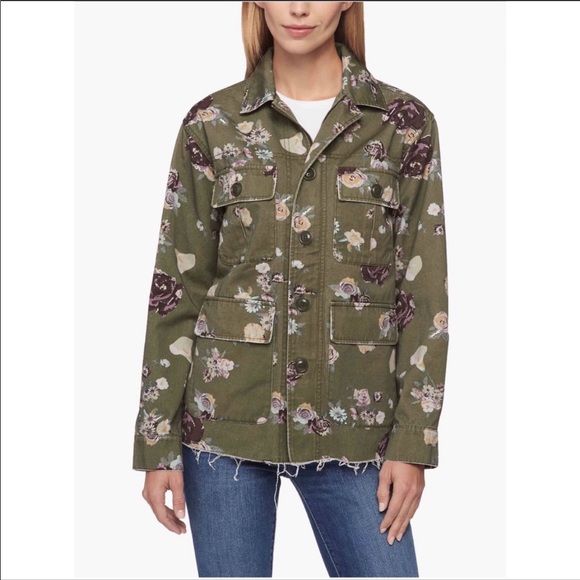 Levi's Jackets & Blazers - Levi’s Printed Field Floral Jacket